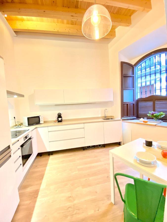 Top-Notch Downtown House With Private Rooftop Terrace And Parking Opt Villa Siviglia Esterno foto