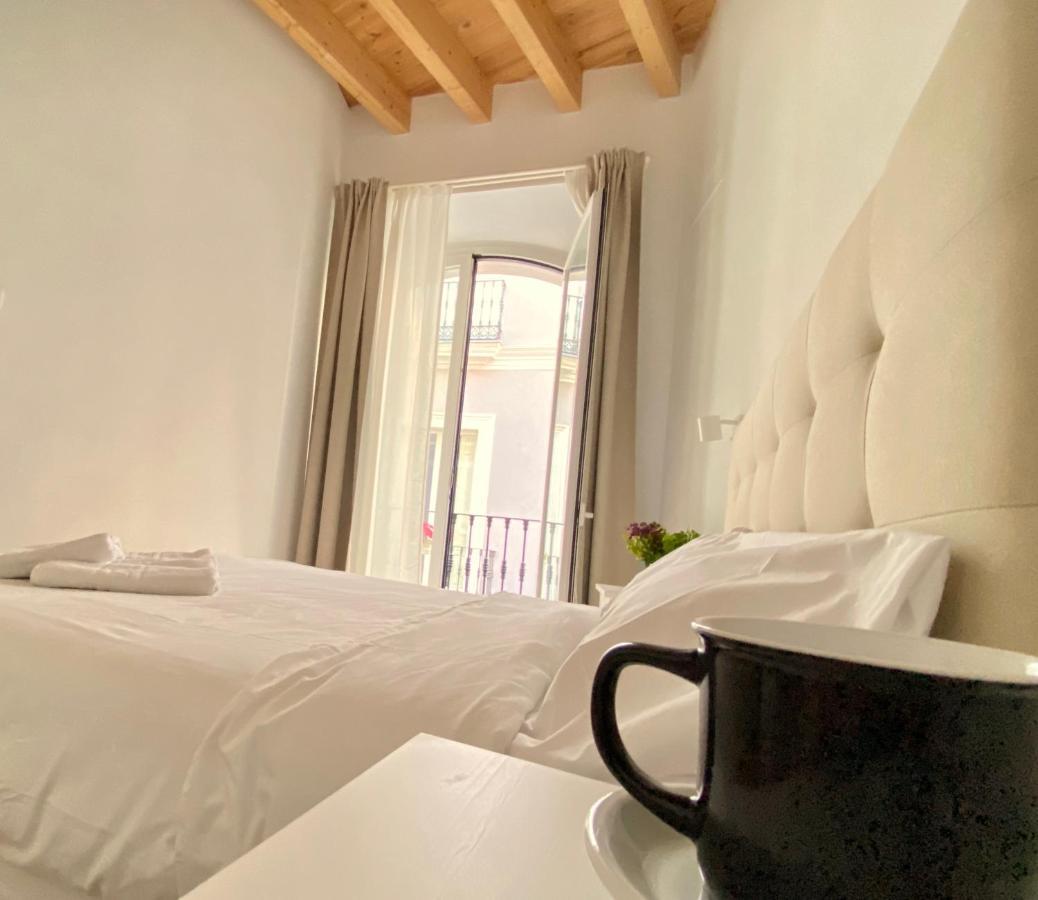 Top-Notch Downtown House With Private Rooftop Terrace And Parking Opt Siviglia Esterno foto