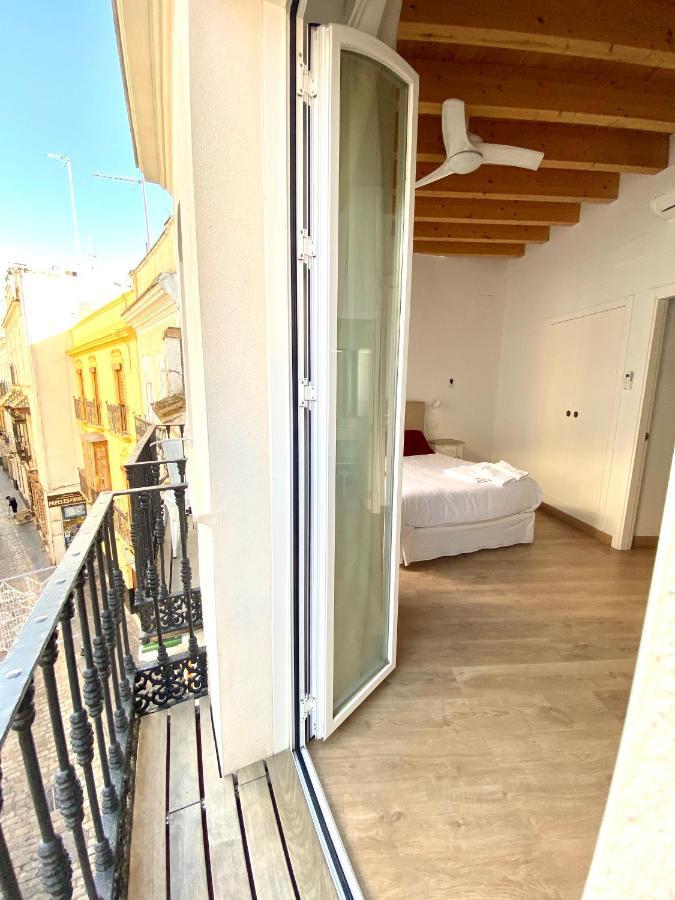 Top-Notch Downtown House With Private Rooftop Terrace And Parking Opt Villa Siviglia Esterno foto